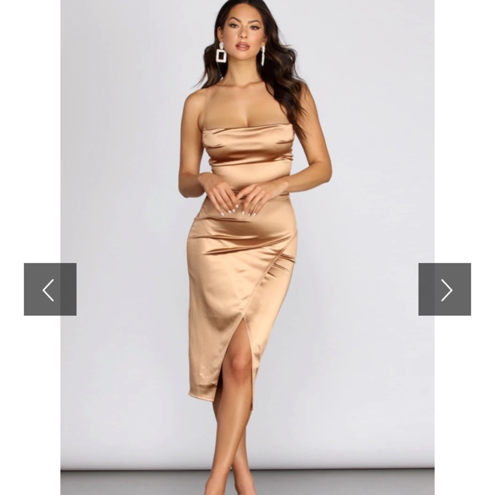 Windsor Store brand new gold satin dress